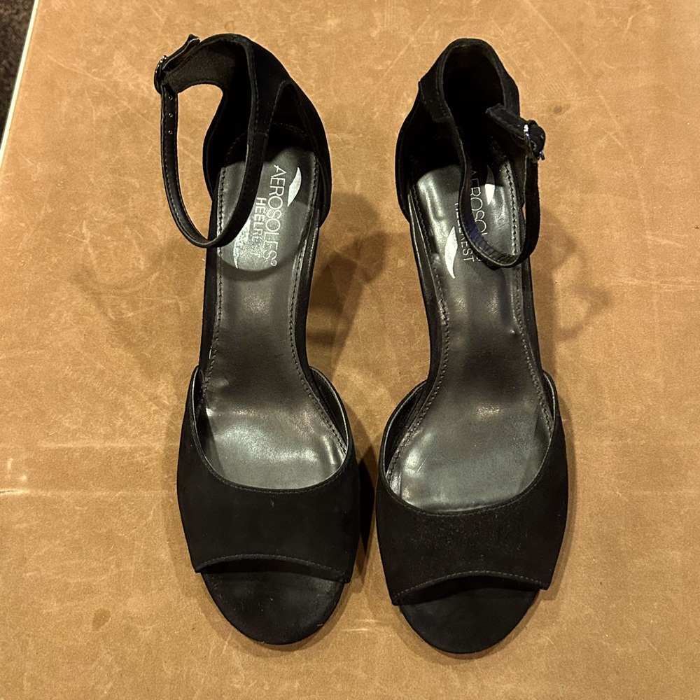 Aerosoles Heelrest women’s black suede dress sandals size 9.5